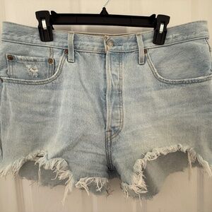 Levi's 501 Cut Off Jean Shorts